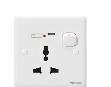 Multi Socket with USB-A & C — E-Series